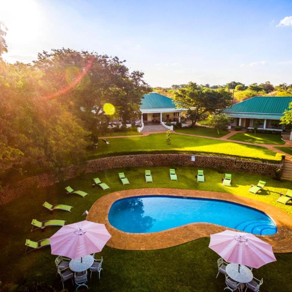 Batonka Guest Lodge